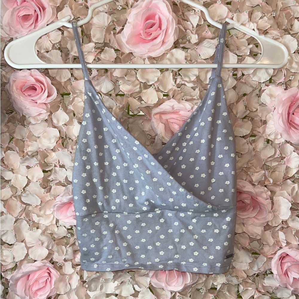 hollister v-neck tank